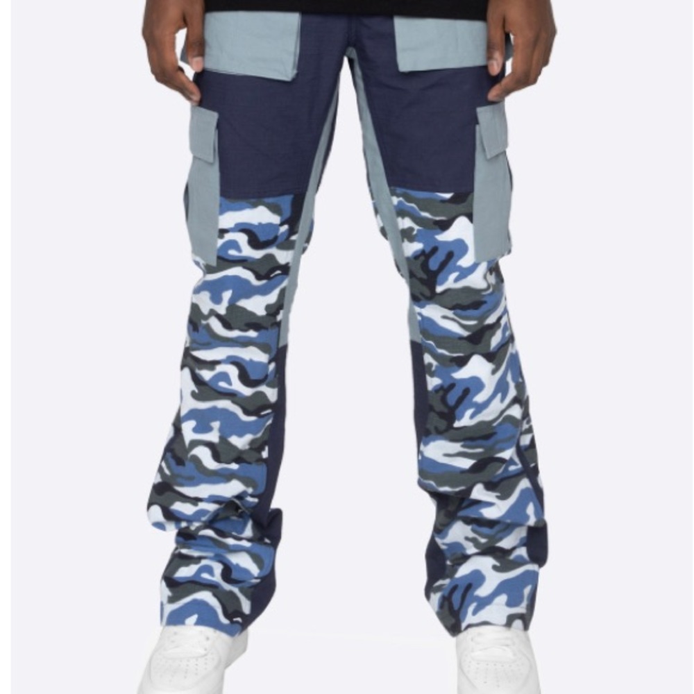 EPTM Dave East Stacked & Flared Cargos Blue/White Camo Size 32
